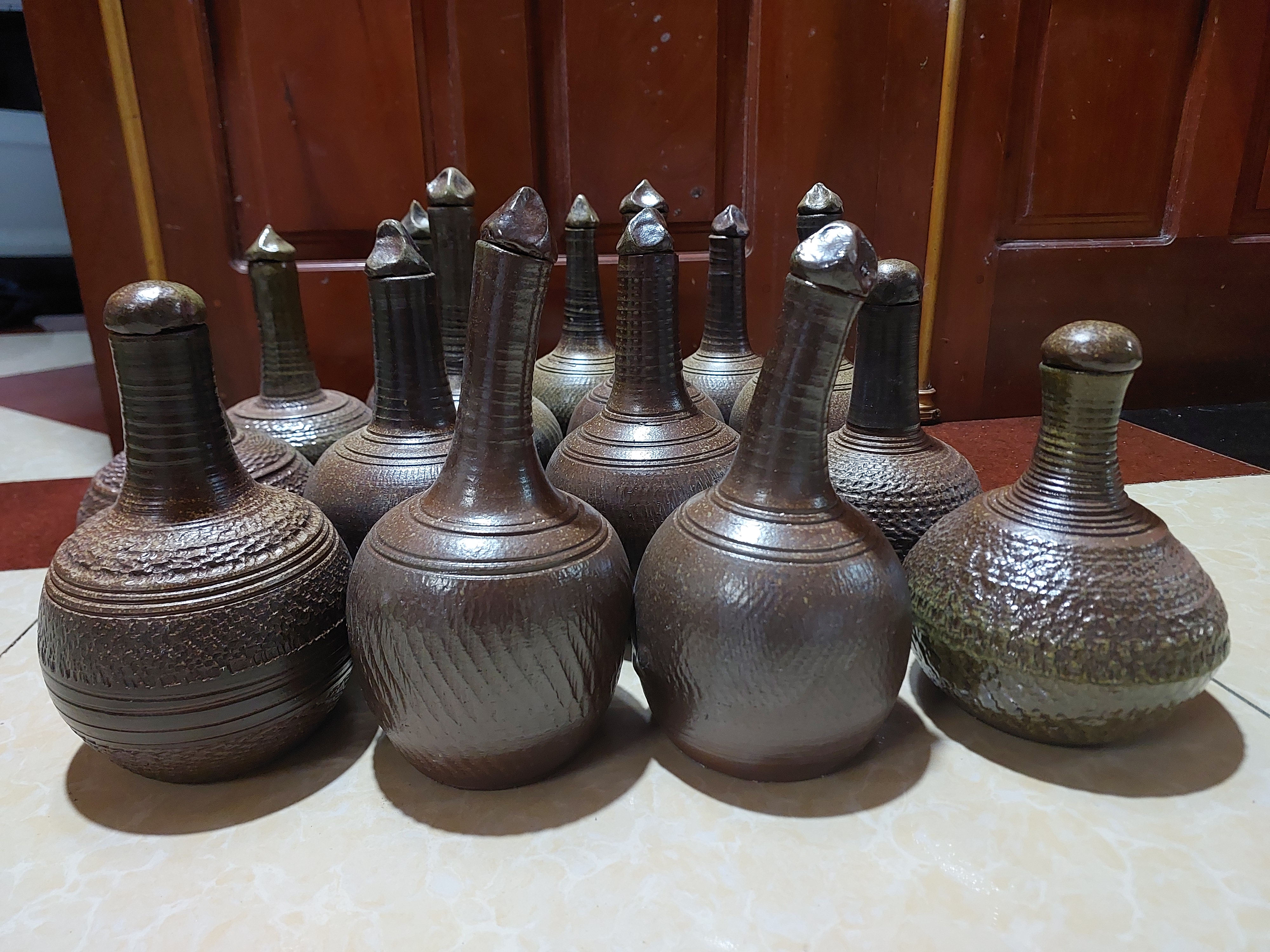 Nậm rót rượu không tráng men